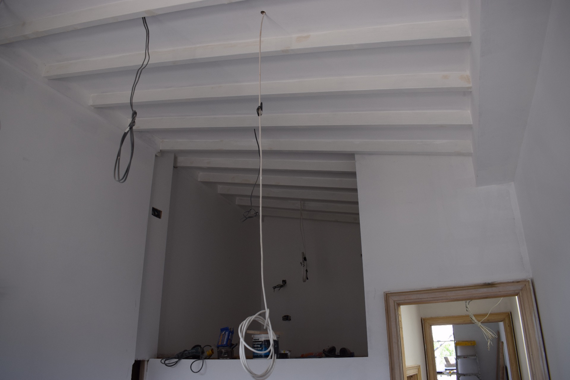 wall and ceiling undercoat